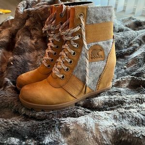 Sorel Lexie Wedge Boots